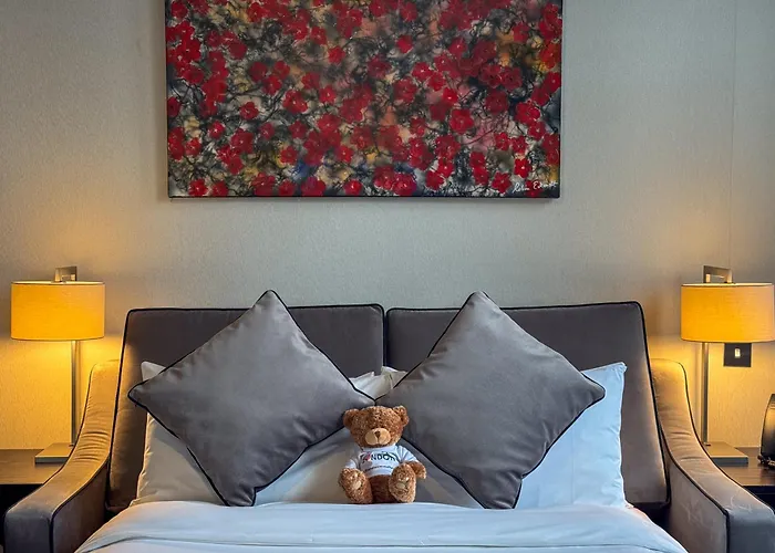 Tower Residences By Blue Orchid Londres